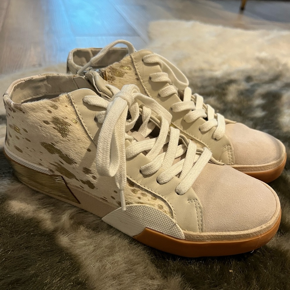 Cowhide high top sneaker